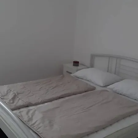 Irisz Es Gæstehus